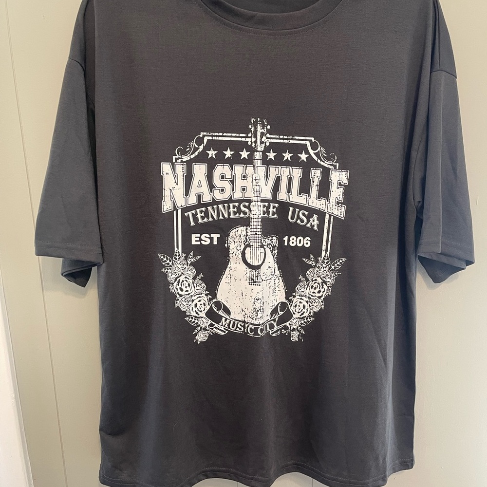 Nashville Graphic T-Shirt in Grey